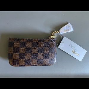 Daisy Rose checkered keychain